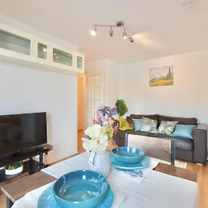  Apartment Silver Street United Kingdom